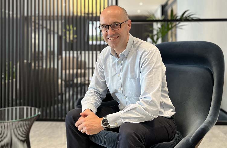 SMBC Employee Profile Photo